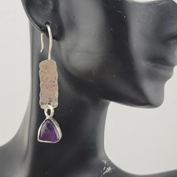 AMETHYST DANGLING EARRING HANDMADE IN STERLING SILVER METAL - Picture 2 of 5